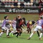 El Valladolid va anotar dos gols a l'Estadi aprofitant dos rebots en jugades a pilota aturada.