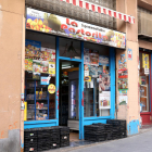 El Supermercado Latino la Pastorita se encuentra en la calle Soler y está especializado en productos de origen latinoamericano.