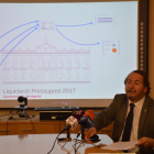 Imatge del regidor Pau Pérez en la roda de premsa de la liquidació dels pressupostos del 2017.