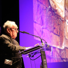 Mosén Josep Gil, durante su participación en la presentación del documental.