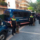 Els Mossos d'Esquadra van realitzar les detencions en un operatiu conjunt amb agents de la Policia Local de Salou i Policia Nacional.