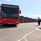 Els conductors critiquen a la carta que la mitja d'edat de la flota d'autobusos és de 15 anys.