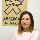 Laura Recha a la seu d'ASPERCAMP a Tarragona.