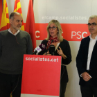 Pla mig de la diputada del Congrés i portaveu del Pacte de Toledo, Mercè Perea, durant la roda de premsa a la seu del PSC de Tarragona.