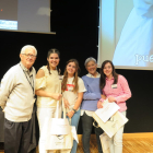 Imagen del acto de entrega de los premios a las tres alumnas del instituto villa-secano.