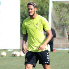 El jugador con nacionalidad franco-argelina se entrenará con el equipo grana durante unos días.