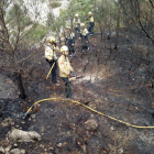 El foc ha cremat una superfície aproximada d'una hectàrea al barranc de Jovara.