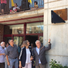 Poblet i Bargas destapant la placa commemorativa