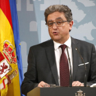 El delegat del govern espanyol a Catalunya, Enric Millo, en roda de premsa el 20 d'abril de 2018.