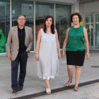 D'esquerra a dreta, Antoni Carreras, Diana Marín i Estela Rivas al campus Catalunya.