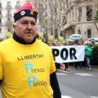 Un participant en una manifestació de defensa de l'escola catalana, aquest març.
