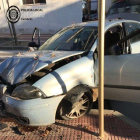 Estado en que quedó el turismo después de sufrir el accidente.