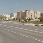 Los hechos tuvieron lugar en el interior del vehículo, aparcado en la calle calle Embalse de Navacerrada de Madrid.