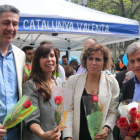 Xavier García Albiol, Alícia Sánchez Camacho, Dolors Montserrat i Alberto Fernández Díaz, amb roses.