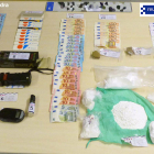 Es van intervenir 850g de cocaïna i més de 10.000 euros en metàl·lic.