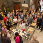 Una visita teatralitzada va donar inici als actes de commemoració al Palau Municipal.