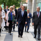 L'arribada, d'esquerra a dreta, de Joana Ortega, Irene Rigau, Artur Mas i Francesc Homs al Tribunal de Comptes el 10 d'octubre de 2018.