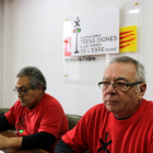 Los portavoces de la Plataforma Trens Dignes, Josep Casadó i Wildredo Miró, este lunes en Tortosa.