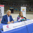 Los encargados de firmar el acuerdo han sido el responsable de Comunicación y Relaciones Externas de Repsol en Tarragona, Josep Bertran, y la presidenta de la Coordinadora de Colles Castelleres de Catalunya (CCCC), Inés Solé.