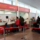 Taulell de reclamacions d'Iberia a l'aeroport del Prat.