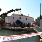 Imagen del vehículo siniestrado en el canal derecho de Roquetes al Baix Ebre el pasado julio.