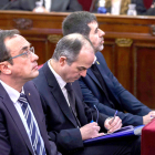 Josep Rull, Jordi Turull i Jordi Sànchez, durant la primera jornada del judici de l'1-O el 12 de febrer del 2019