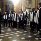 Actuación del Cor Jove de la Schola Cantorum de los Amics de la Catedral de Tarragona.