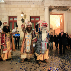 Imagen de los Reyes Magos después de la Cabalgata de Reyes en Reus.