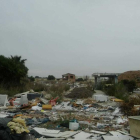 Imagen de los desechos que hay en la planta de la antigua Cobapsa.