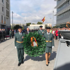 Imagen de la ofrenda floral en homenaje a los que han dado la vida por España.