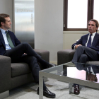 El presidente del PP, Pablo Casado y el presidente de la Fundación Faes, el expresidente, José Maria Aznar.