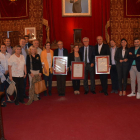 L'alcalde Josep Fèlix Ballesteros ha entregat els diplomes a