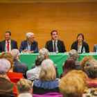 Saavedra, segunda por la derecha, durante su intervención.