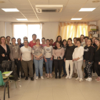 Imagen de los participantes al curso de monitores de comedor de Constantí.