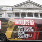 Imagen del autobús de Cs contra los indultos de los políticos independentistas.