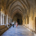 El claustro de la Catedral es uno de los mejores ejemplos del gótico catalán, aunque su construcción empezó en el siglo XII.