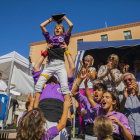 Els Castellers de Figueres en el moment de recollir el primer premi de la jornada