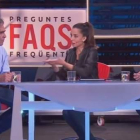 Momento de la entrevista al alcalde de Medellín al programa FAQS de TV3.