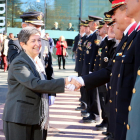 La delegada del govern espanyol, Teresa Cunillera, en arribar als actes del Dia del Cos Nacional de la Policia.