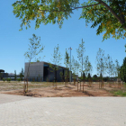 La nova biblioteca, a l'avinguda Pau Casals, és una de les inversions previstes. Solar on es farà.