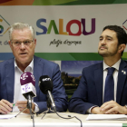 L'alcalde de Salou, Pere Granados, i del conseller de Territori, Damià Calvet, en roda de premsa.