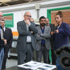 El conseller d'Educació, Josep Bargalló, i del conseller de Treball, Chakir El Homrani, durant la visita a l'Institut Pere Martell de Tarragona en el marc de la presentació del CRITC.
