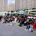 Imatge d'estudiants en protesta aquest divendres 15 de març pel canvi climàtic.