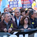 El presidente de la Generalitat, Quim Torra, al lado del expresidente Artur Mas, en la manifestación en Madrid.
