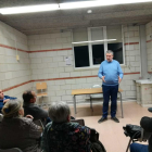 El encuentro de ERC con vecinos de Sant Pere i Sant Pau se celebró en el Centro Cívico del barrio.