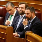 Los diputados de Vox Santiago Abascal y Ortega Smith sentados en sus escaños del Congreso en la constitución de la cámara.