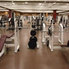 Imatge d'una sala de màquines d'un gimnàs.