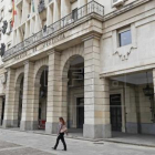 Façana del Palau de Justícia de Sevilla, seu de l'Audiència Provincial.