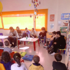 Ocho alumnos participaron en la actividad 'L'Hora del Conte' de la Biblioteca.
