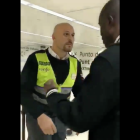 Imatge de l'agent de seguretat acusat de racisme durant la trifulga.